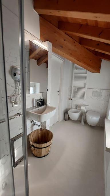 Sui Tetti Di Valeggio - Holiday Apartment Valeggio sul Mincio Kültér fotó