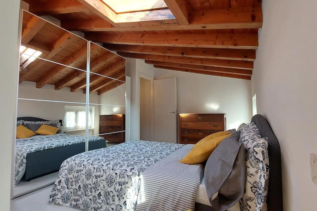 Sui Tetti Di Valeggio - Holiday Apartment Valeggio sul Mincio Kültér fotó
